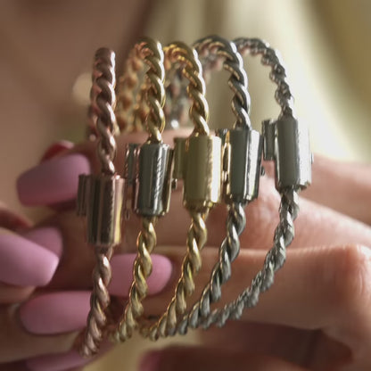 Kupfernes Tensor-Armband in Silberfarbe – Königlicher Kubit mit Berkana-Runen-Charm